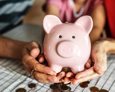 10 TIPS TO Simplify YOUR Home FINANCES